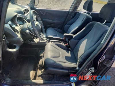 Zdjęcie 7 z 12 samochodu: 2009 HONDA FIT SPORT VIN:JHMGE88479S028111 - miniatura