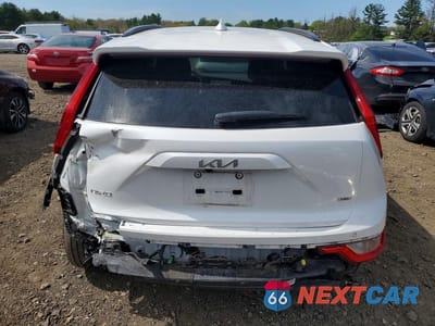 Zdjęcie 6 z 12 samochodu: 2023 KIA NIRO EX VIN:KNDCR3LE4P5059156 - miniatura