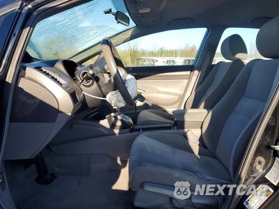 Zdjęcie 7 z 13 samochodu: 2011 HONDA CIVIC LX VIN:19XFA1F5XBE017852 - miniatura
