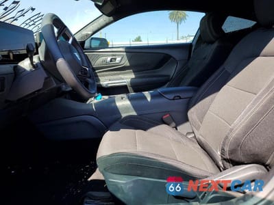 Zdjęcie 7 z 11 samochodu: 2025 FORD MUSTANG VIN:1FA6P8TH8S5103913 - miniatura