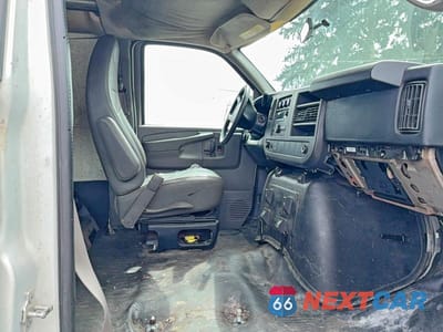 Piąte zdjęcie samochodu w środku: 2012 CHEVROLET EXPRESS G2500 VIN:1GCWGFCA9C1168313 - miniatura