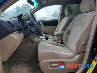 Zdjęcie 7 z 13 samochodu: 2008 TOYOTA HIGHLANDER BASE VIN:JTEES41A082063738 - miniatura