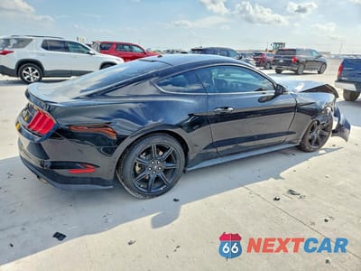 Trzecie zdjęcie samochodu z tyłu: 2019 FORD MUSTANG VIN:1FA6P8TH2K5168241 - miniatura