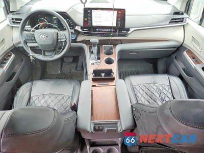Zdjęcie 8 z 14 samochodu: 2024 TOYOTA SIENNA LE 8-PASSENGER VIN:5TDKSKFC7RS142615 - miniatura