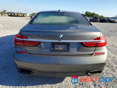 Zdjęcie 6 z 12 samochodu: 2017 BMW 750 XI VIN:WBA7F2C53HG421565 - miniatura