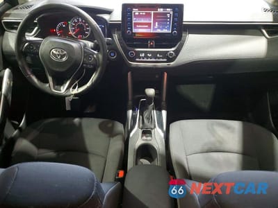 Zdjęcie 8 z 14 samochodu: 2022 TOYOTA COROLLA CROSS LE VIN:7MUBAABG0NV011175 - miniatura