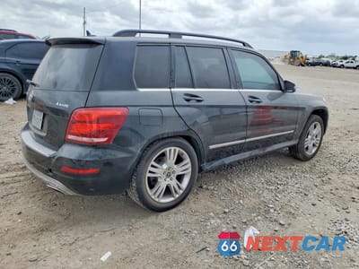 Trzecie zdjęcie samochodu z tyłu: 2013 MERCEDES-BENZ GLK 350 4MATIC VIN:WDCGG8JB2DG078117 - miniatura