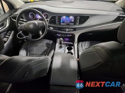 Zdjęcie 8 z 13 samochodu: 2020 BUICK ENCLAVE PREMIUM VIN:5GAEVBKW7LJ272503 - miniatura