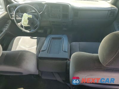 Zdjęcie 8 z 12 samochodu: 2005 GMC NEW SIERRA C1500 VIN:2GTEC13T251193725 - miniatura