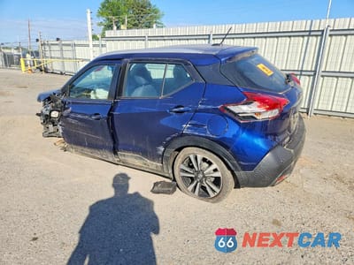 Drugie zdjęcie samochodu z przodu: 2020 NISSAN KICKS SV VIN:3N1CP5CV9LL492082 - miniatura