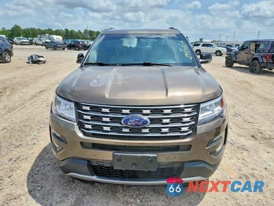 Piąte zdjęcie samochodu w środku: 2016 FORD EXPLORER XLT VIN:1FM5K7D80GGB94325 - miniatura
