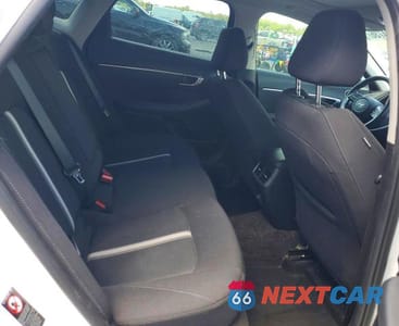 Zdjęcie 10 z 12 samochodu: 2022 HYUNDAI SONATA SEL VIN:KMHL14JA8NA225708 - miniatura