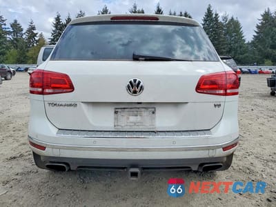 Zdjęcie 6 z 13 samochodu: 2016 VOLKSWAGEN TOUAREG LUXURY 3.6L VIN:WVGEF9BP9GD010835 - miniatura