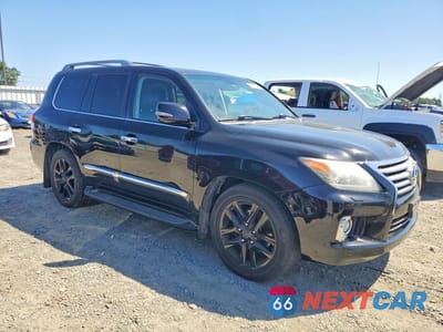 Czwarte zdjęcie samochodu z boku: 2013 LEXUS LX 570 VIN:JTJHY7AX3D4122234 - miniatura