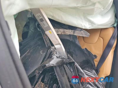 Zdjęcie 10 z 12 samochodu: 2018 VOLVO XC90 T6 VIN:YV4A22PL0J1359366 - miniatura