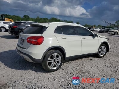 Trzecie zdjęcie samochodu z tyłu: 2015 MERCEDES-BENZ GLA 250 4MATIC VIN:WDCTG4GB6FJ039938 - miniatura