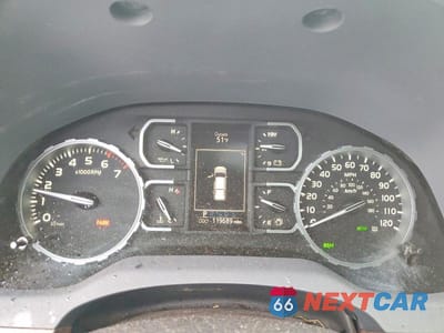 Zdjęcie 9 z 11 samochodu: 2018 TOYOTA TUNDRA LIMITED VIN:5TFHY5F18JX677962 - miniatura