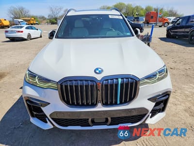 Piąte zdjęcie samochodu w środku: 2020 BMW X7 M50I VIN:5UXCX6C01LLE35590 - miniatura