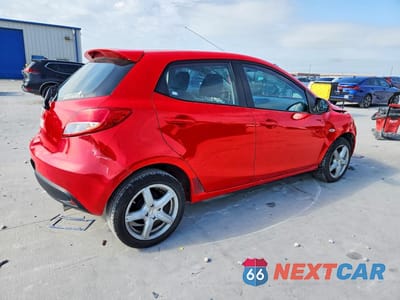 Trzecie zdjęcie samochodu z tyłu: 2013 MAZDA MAZDA2 VIN:JM1DE1LZ7D0163902 - miniatura
