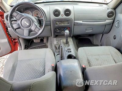 Zdjęcie 8 z 13 samochodu: 2005 JEEP LIBERTY SPORT VIN:1J4GL48K65W601768 - miniatura