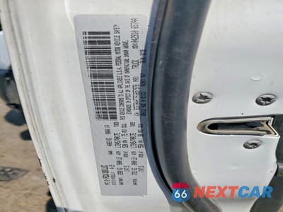 Zdjęcie 12 z 12 samochodu: 2015 RAM 2500 ST VIN:3C6TR4HT7FG657978 - miniatura