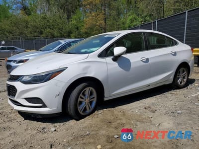 2018 CHEVROLET CRUZE LT 1G1BE5SM4J7230052 - główne zdjęcie licytacji z USA - miniatura