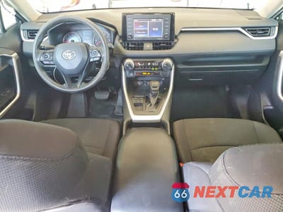 Zdjęcie 8 z 13 samochodu: 2021 TOYOTA RAV4 LE VIN:2T3H1RFV4MC118000 - miniatura