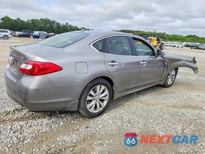 Trzecie zdjęcie samochodu z tyłu: 2011 INFINITI M37 BASE VIN:JN1BY1AP9BM321388 - miniatura