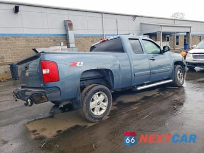 Trzecie zdjęcie samochodu z tyłu: 2008 CHEVROLET SILVERADO K1500 VIN:1GCEK19J98Z271471 - miniatura