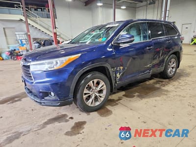 2016 TOYOTA HIGHLANDER LE PLUS 5TDBKRFH8GS331503 - główne zdjęcie licytacji z USA - miniatura