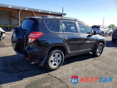 Trzecie zdjęcie samochodu z tyłu: 2012 TOYOTA RAV4 BASE VIN:2T3BF4DV4CW182418 - miniatura