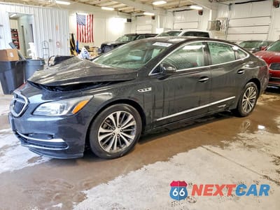 2018 BUICK LACROSSE PREMIUM 1G4ZS5SS2JU123561 - główne zdjęcie licytacji z USA - miniatura