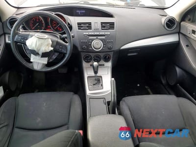 Zdjęcie 8 z 13 samochodu: 2010 MAZDA 3 S VIN:JM1BL1H67A1343978 - miniatura
