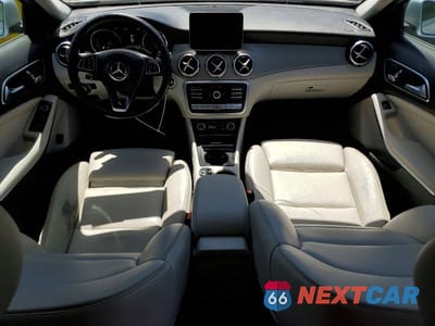 Zdjęcie 8 z 12 samochodu: 2019 MERCEDES-BENZ GLA 250 4MATIC VIN:WDCTG4GB8KU004777 - miniatura