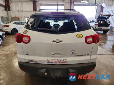 Zdjęcie 6 z 13 samochodu: 2010 CHEVROLET TRAVERSE LT VIN:1GNLVGED3AS125736 - miniatura