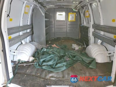 Zdjęcie 10 z 14 samochodu: 2024 CHEVROLET EXPRESS G2500 UTILITY / SERVICE VAN VIN:1GCWGAFP8R1291466 - miniatura