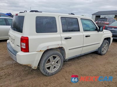 Trzecie zdjęcie samochodu z tyłu: 2008 JEEP PATRIOT LIMITED VIN:1J8FF48W18D679072 - miniatura