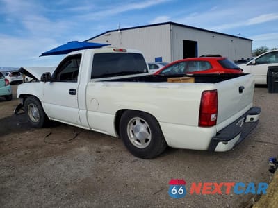 Drugie zdjęcie samochodu z przodu: 2003 GMC NEW SIERRA C1500 VIN:1GTEC14X73Z180779 - miniatura