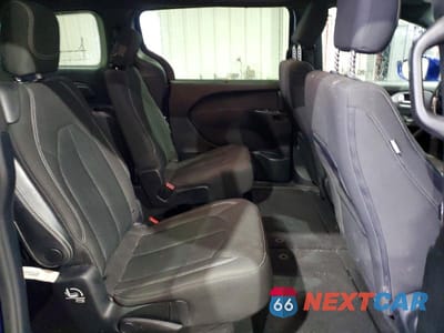 Zdjęcie 11 z 14 samochodu: 2018 CHRYSLER PACIFICA TOURING PLUS VIN:2C4RC1FG4JR306585 - miniatura