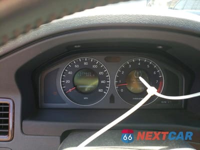 Zdjęcie 9 z 12 samochodu: 2008 VOLVO V70 3.2 VIN:YV1BW982X81019608 - miniatura