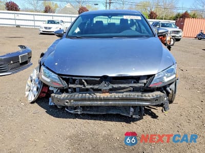 Piąte zdjęcie samochodu w środku: 2015 VOLKSWAGEN JETTA GLI VIN:3VW5T7AJXFM422714 - miniatura