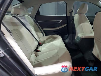 Zdjęcie 10 z 12 samochodu: 2024 HYUNDAI SONATA SEL VIN:KMHL64JA8RA411868 - miniatura