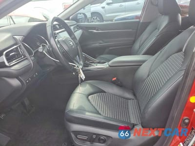 Zdjęcie 7 z 12 samochodu: 2020 TOYOTA CAMRY SE VIN:4T1G11AK7LU357105 - miniatura