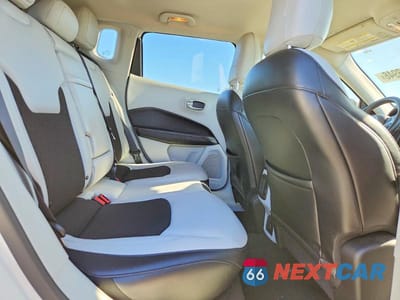 Zdjęcie 11 z 14 samochodu: 2017 JEEP COMPASS LATITUDE VIN:3C4NJDBB4HT679777 - miniatura