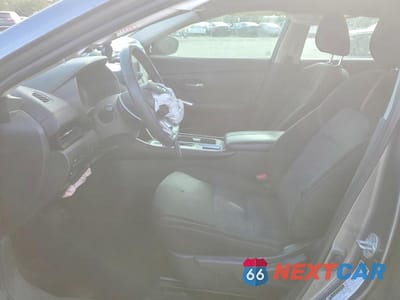 Zdjęcie 7 z 12 samochodu: 2021 NISSAN SENTRA SR VIN:3N1AB8DV1MY318601 - miniatura