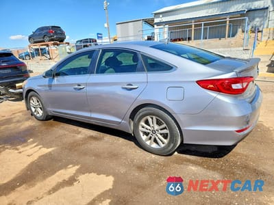 Drugie zdjęcie samochodu z przodu: 2016 HYUNDAI SONATA SE VIN:5NPE24AFXGH321776 - miniatura