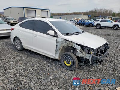 Czwarte zdjęcie samochodu z boku: 2020 HYUNDAI ACCENT SE VIN:3KPC24A69LE114026 - miniatura
