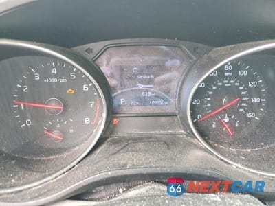 Zdjęcie 9 z 13 samochodu: 2021 KIA SEDONA LX VIN:KNDMB5C17M6667857 - miniatura
