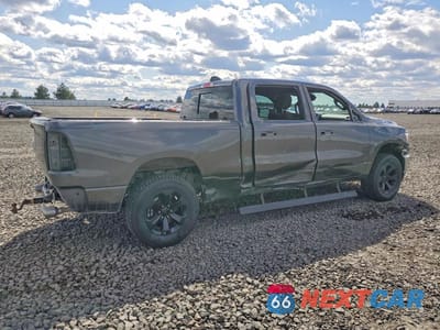 Trzecie zdjęcie samochodu z tyłu: 2020 RAM 1500 BIG HORN VIN:1C6SRFMT2LN380933 - miniatura