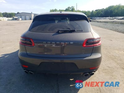 Zdjęcie 6 z 13 samochodu: 2015 PORSCHE MACAN S VIN:WP1AB2A53FLB54843 - miniatura